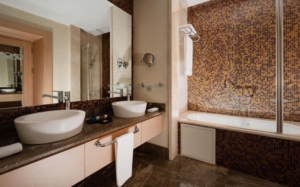 Зображення Badamdar Hotel & Residence 5*
