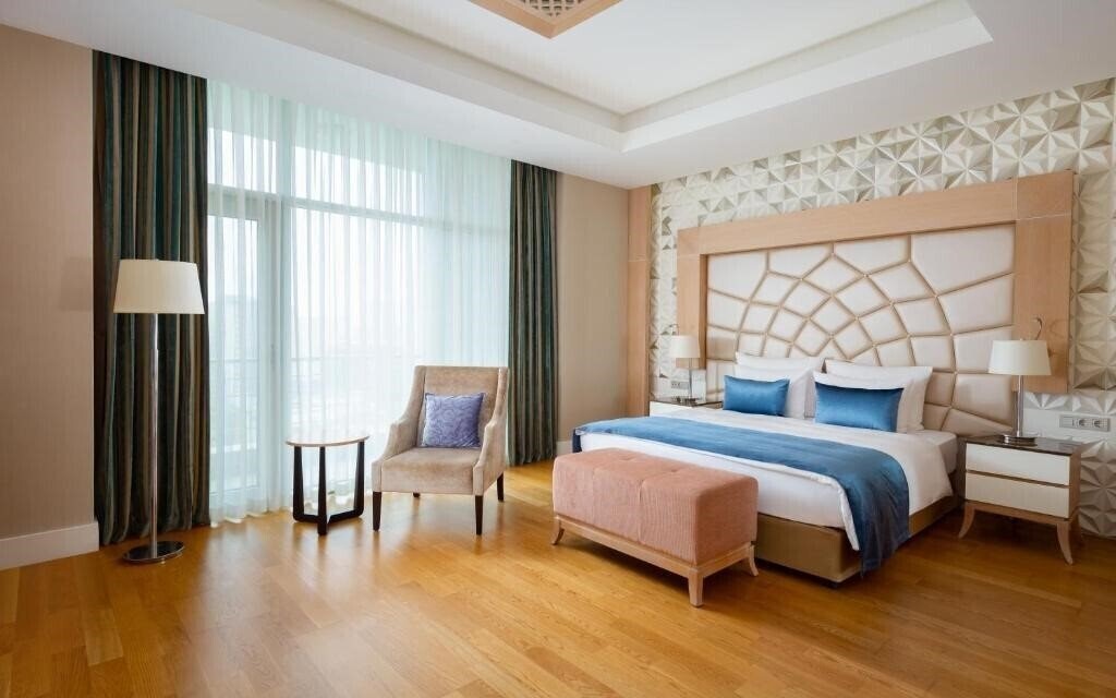 Вид Badamdar Hotel & Residence 5*