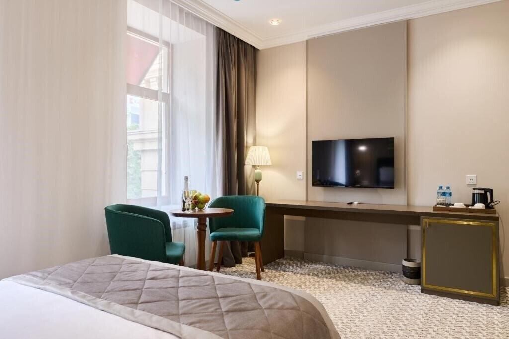 Территория Maestro Address Hotel 4*