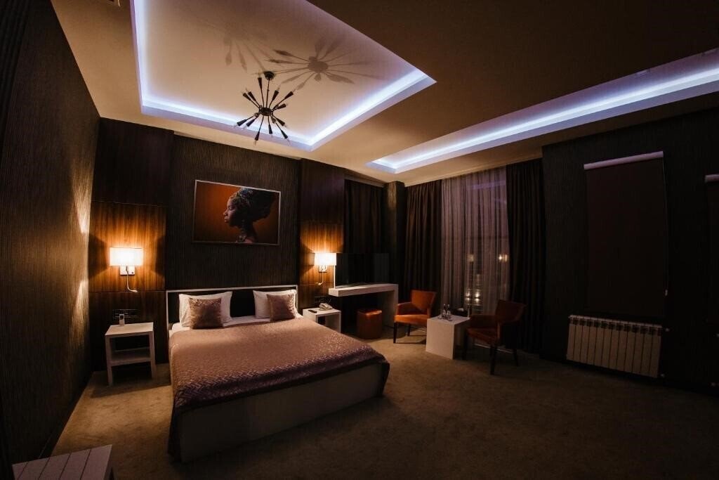 Готель Hillmond Hotel 3*