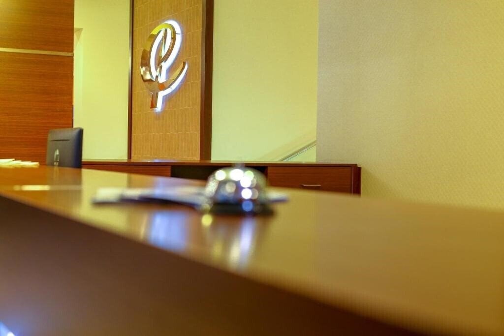 Панорама Central Park Hotel 3*