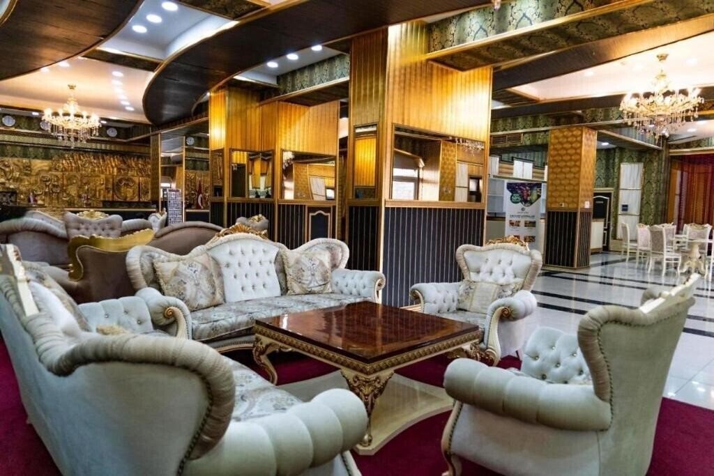 Панорама Amazon Hotel Baku 3*