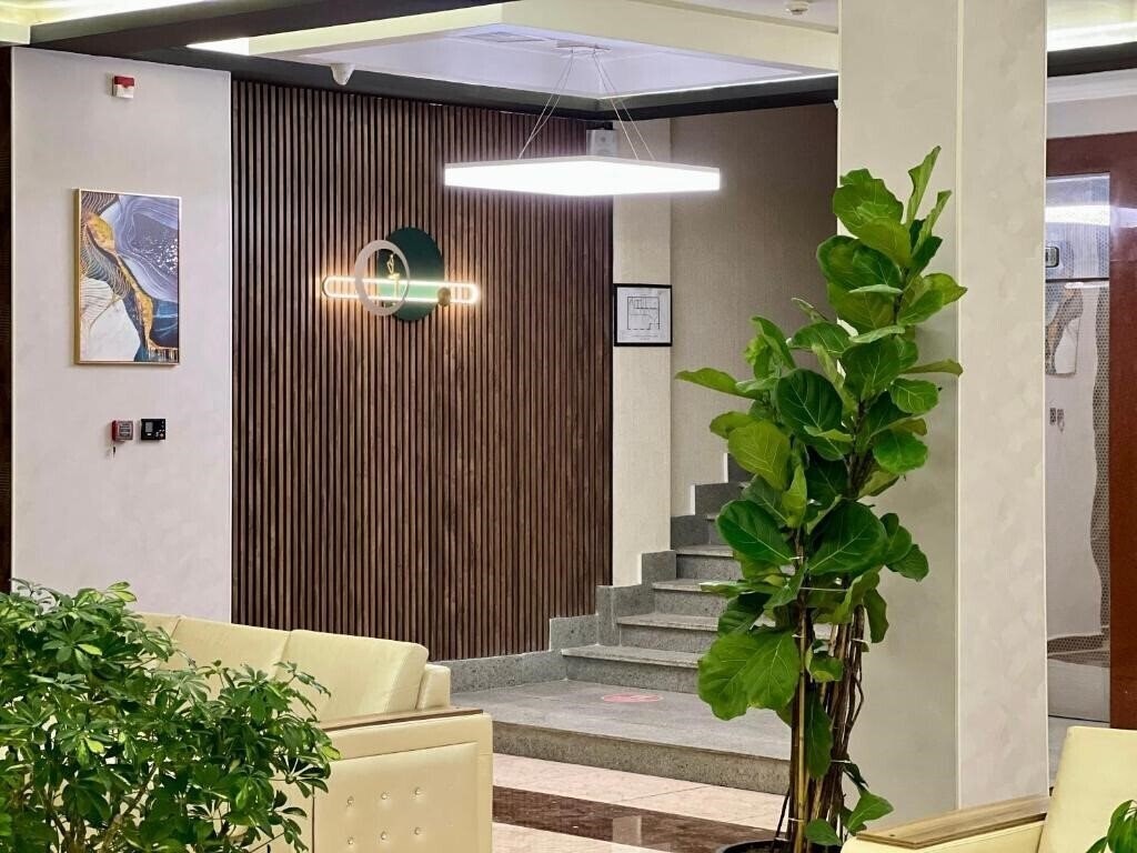 Вид Royal Mansion Hotel 4*