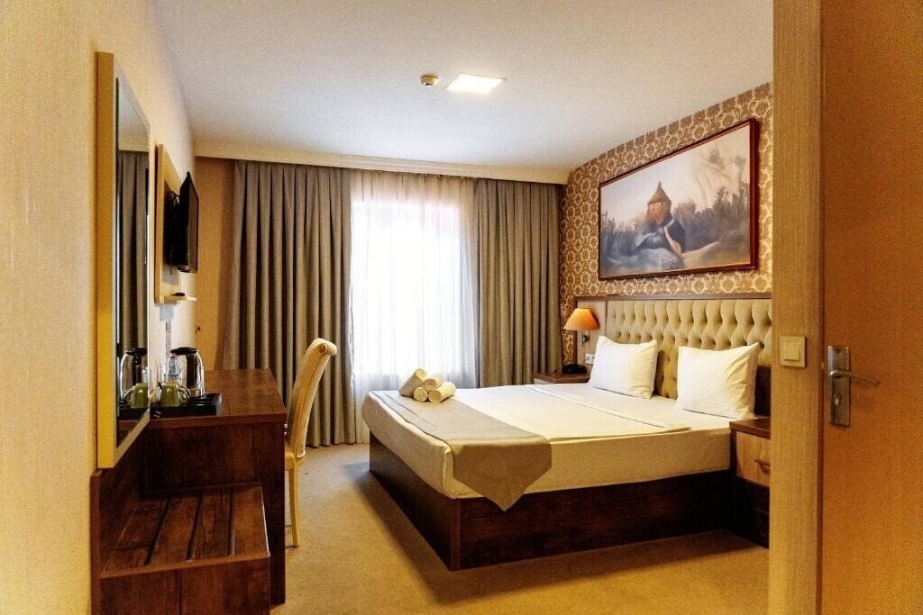 Территория Alis Hotel 3*