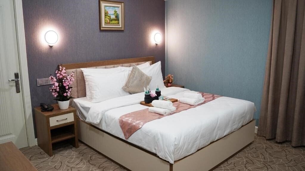 Вид Royal Meridien Hotel Baku 3*