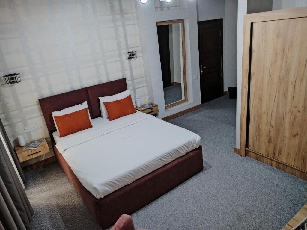 Вид Pera Hotel 4*