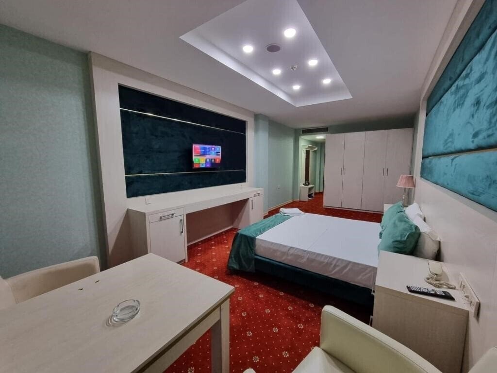 Вид Lara Hotel & SPA (ex. Ariva Hotel) 3*