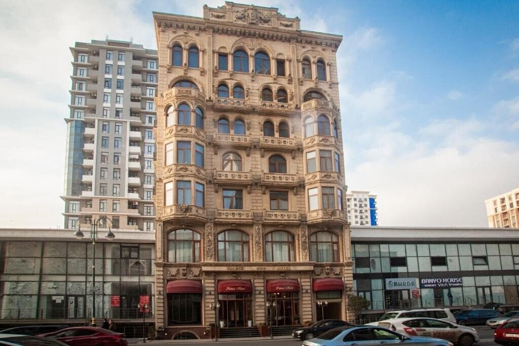 Готель Ayf Palace 4*