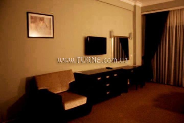 Територія Egoist 3*