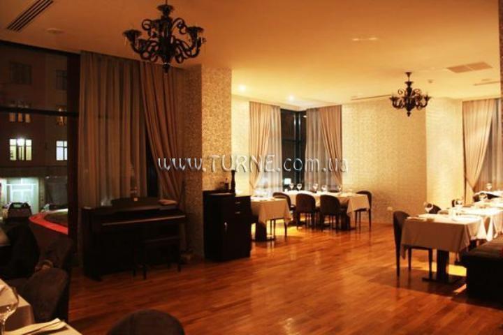 Готель Egoist 3*