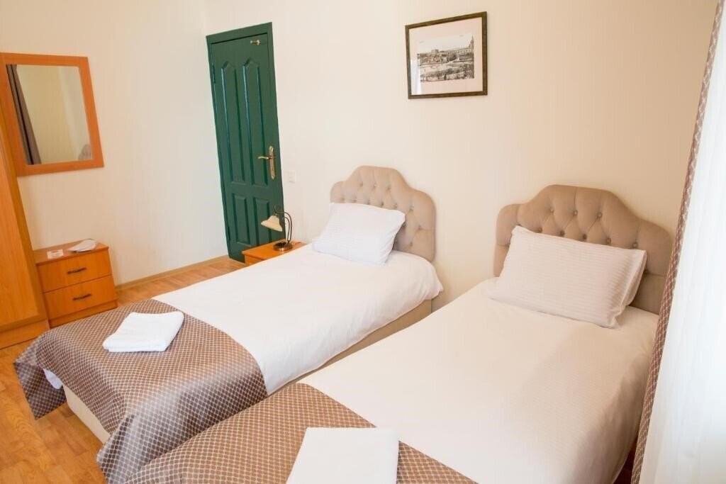 Апартаменти Hotel Old City 3*