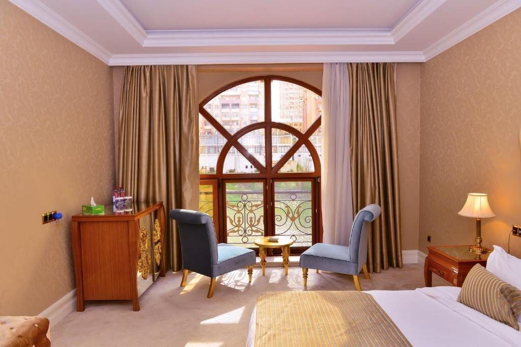 Вид Lake Palace 4*
