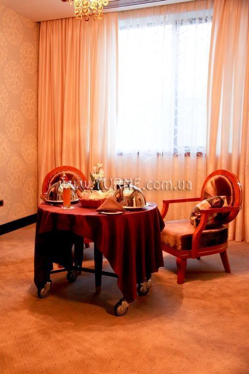 Апартаменти Sapphire Hotel 5*