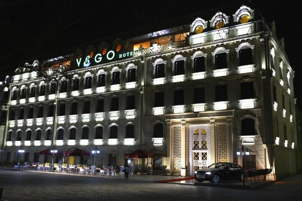 Готель Vego Hotel 4*