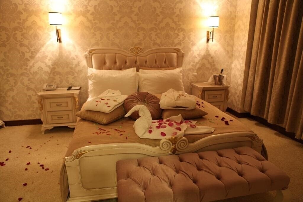 Апартаменти Vego Hotel 4*