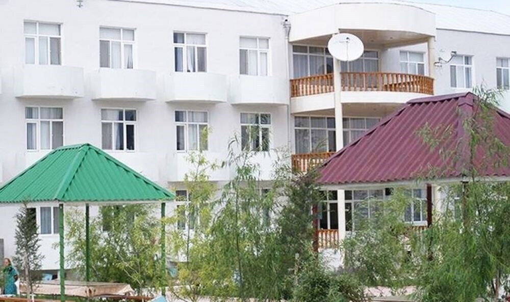 Картинка Mocuzeli Naftalan Sanatorium (ex. Mocuzevi Naftalan, Miracle Naftalan, Wonderful Naftalan, Chudesnyy Naftalan, Чудесный Нафталан) 3*