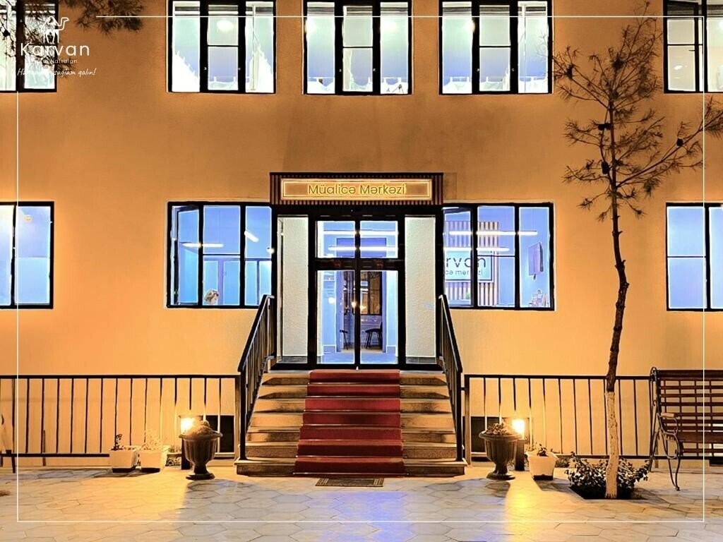 Панорама Karvan Hotel Naftalan 3*