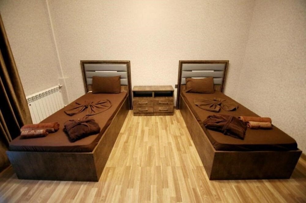 Готель Nur Naftalan 3*