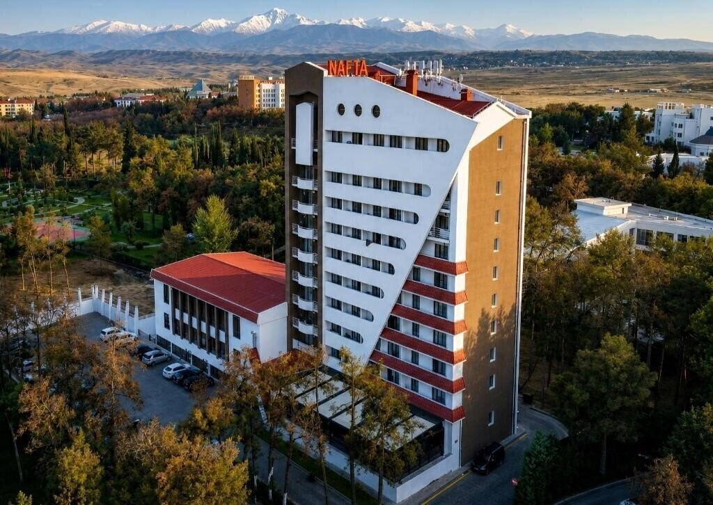 Отель Nafta Sanatorium 4*