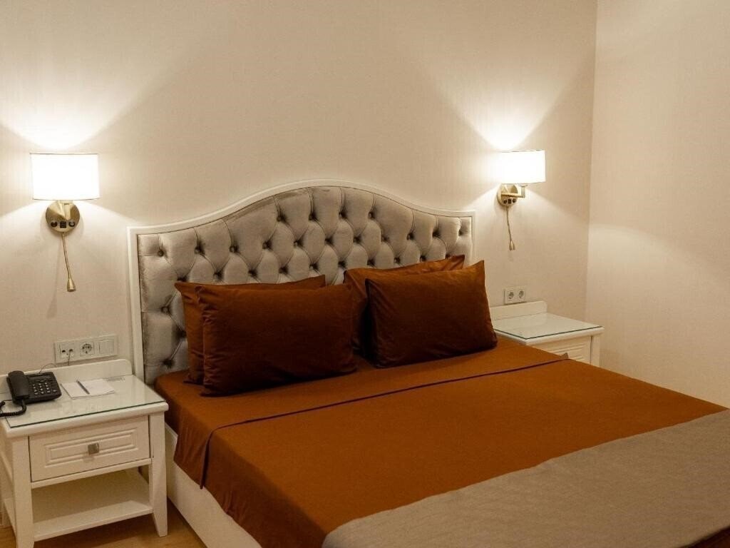 Вид Nafta Sanatorium 4*