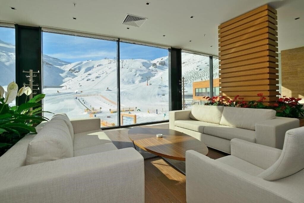 Вид Zirve Hotel Shahdag 4*