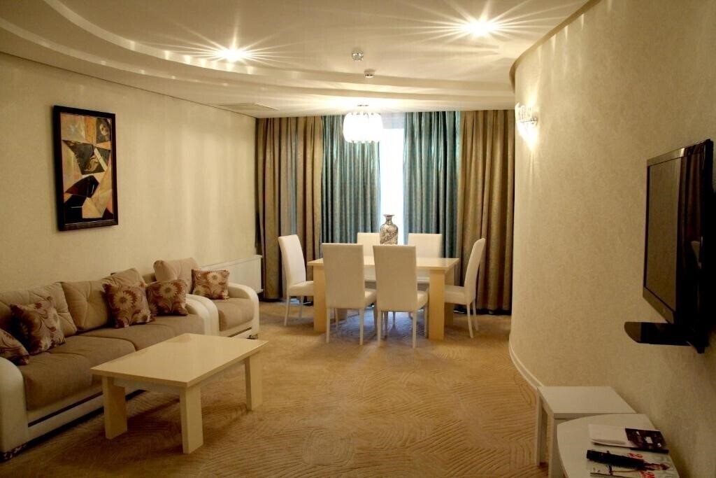 Вид Arena Hotel Sheki (ex. Sheki Olimpik Hotel & Resort) 3*