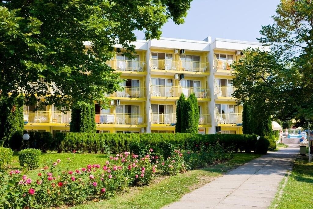 Апартаменты Orchidea Park 3*