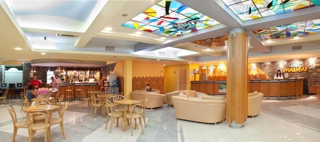 Апартаменты Malibu 4*