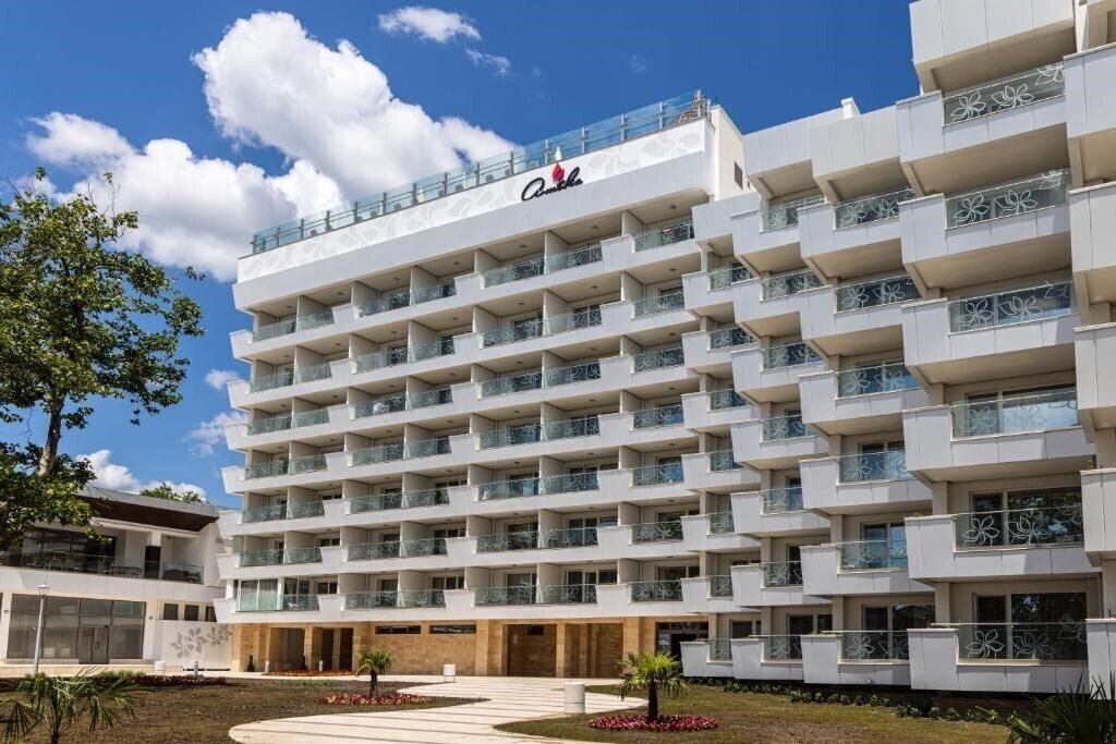 Отель Maritim Hotel Amelia 5*
