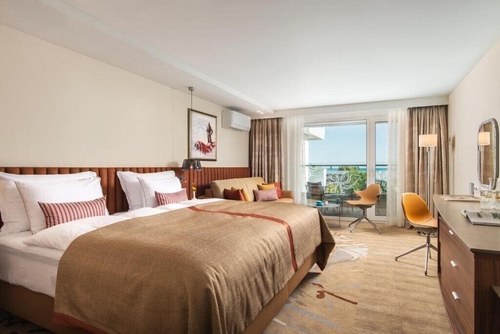 Фото Maritim Hotel Amelia 5*