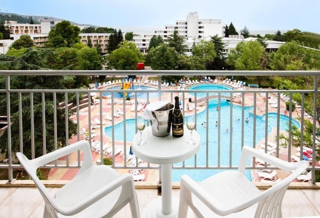 Апартаменты Laguna Garden 4*