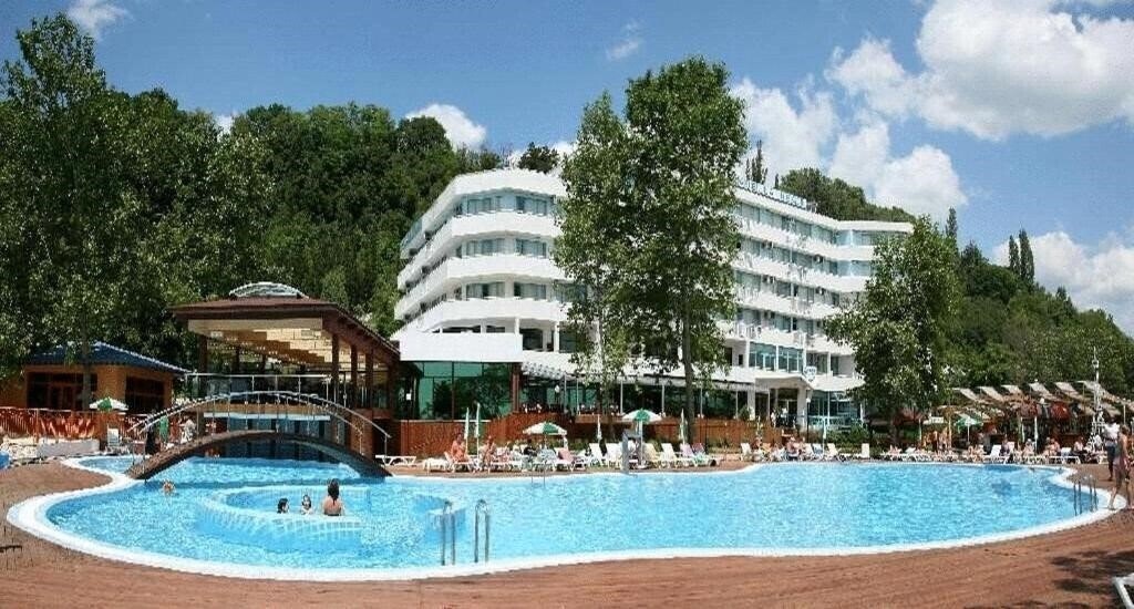 Апартаменты Arabella Beach 4*