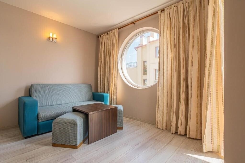 Апартаменти Valeo 3*