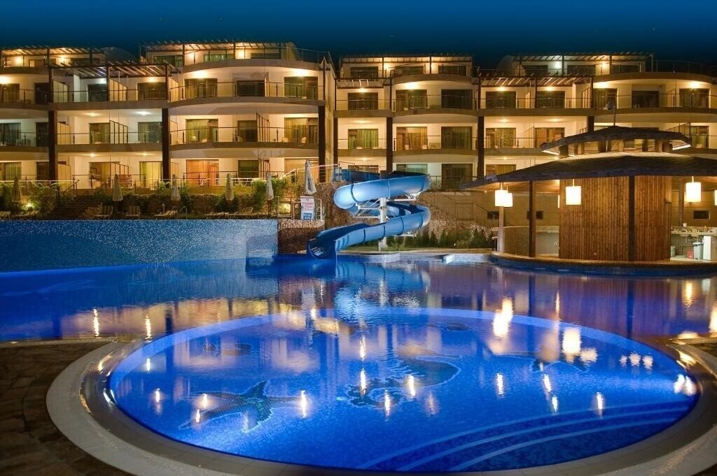 Вид Topola Skies Resort & Aquapark 4*