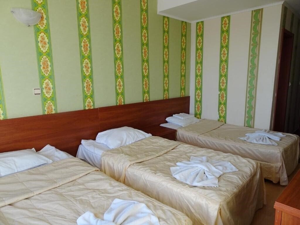 Панорама Lotos Balchik 3*