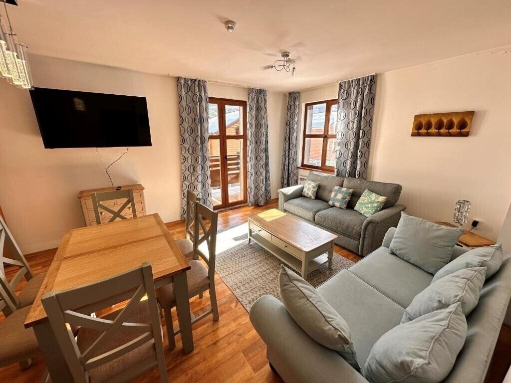 Апартаменти Mountain View Apart 3*