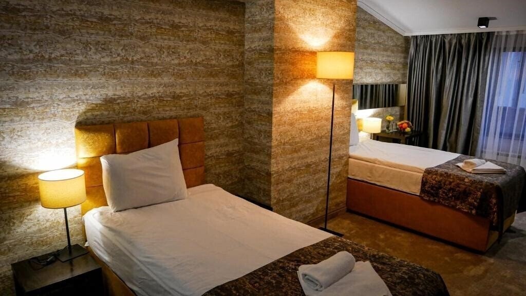 Фото Riverside 4*
