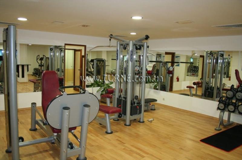 Территория Aparthotel Crystal 3*