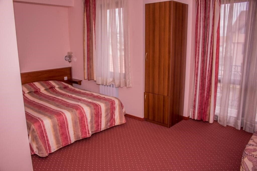 Панорама Ivel 3*