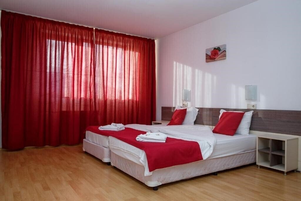 Территория Mountain Paradise by Walnut Trees (ex. Mountain Paradise III) 4*