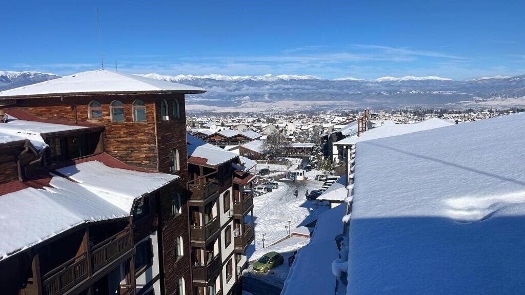 Апартаменты Emerald SPA Hotel (ex. Emerald, Fingroup Emerald SPA Hotel) 4*