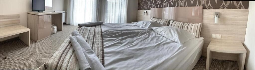 Панорама Granat Apartments 2*