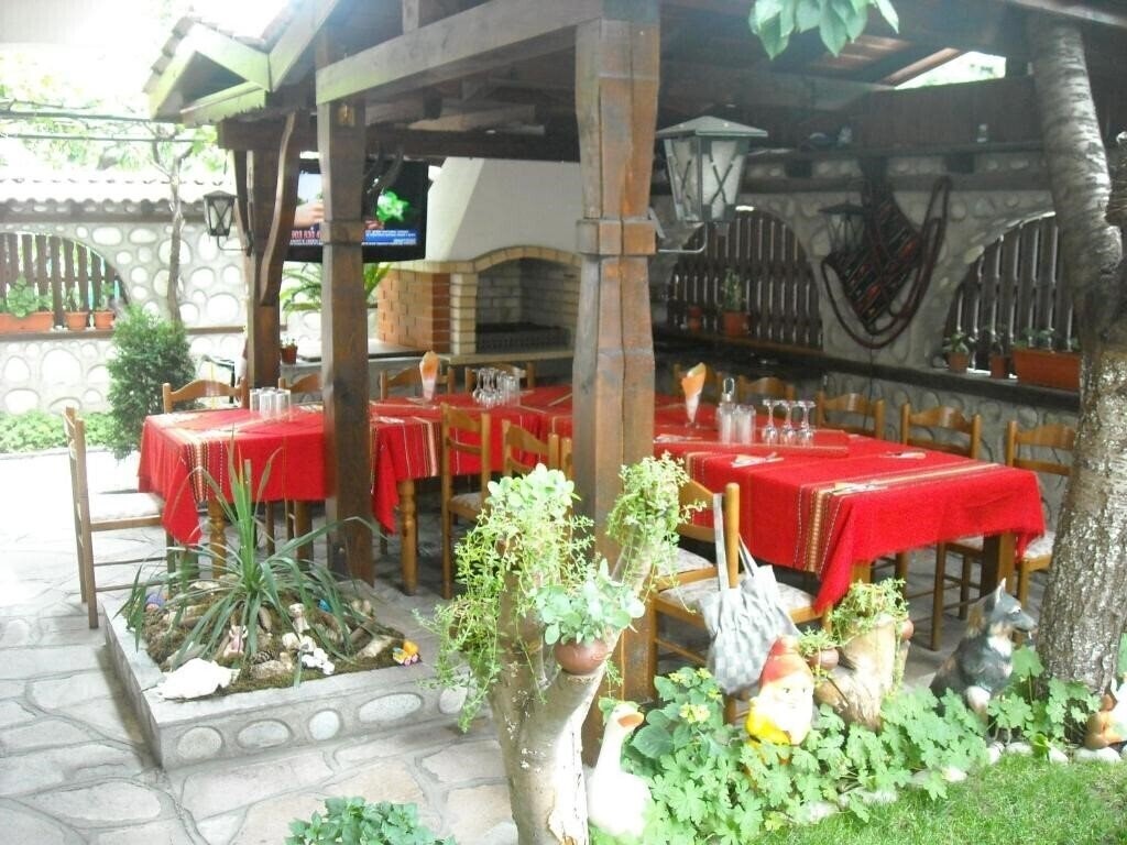 Апартаменти Boyadjiyski Family Hotel 3*