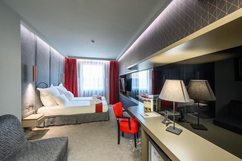 Апартаменти Ezeretz 4*