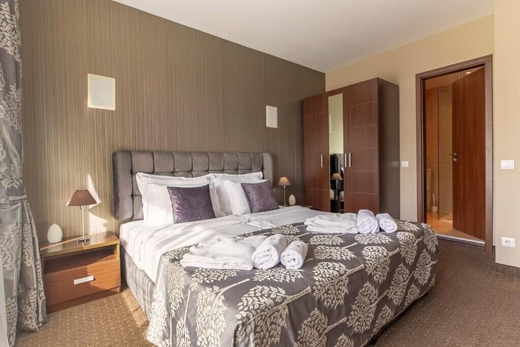 Панорама Murite Park Hotel (ex. Murite Club Hotel, Hotel White Fir Valley) 4*