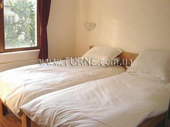 Готель Bell Tower apartments 3*