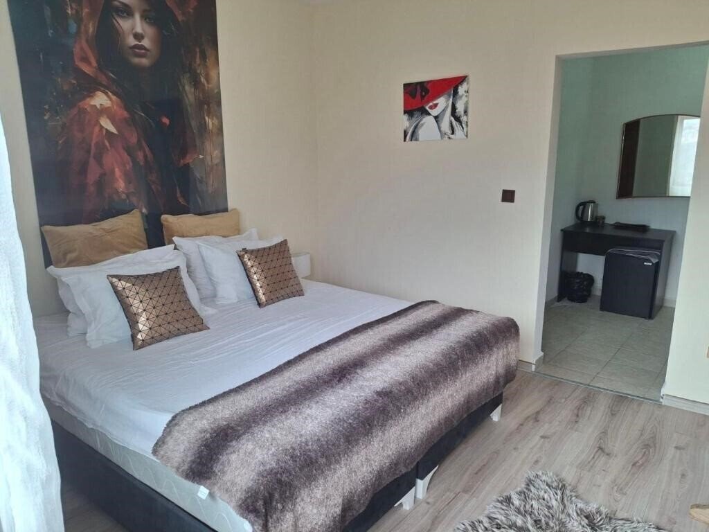 Апартаменти Ski Lift Hotel by Andre (ex. Mountain Paradise Bansko, Family Hotel Ski Lift Hotel, SLH by Andre Wellness & Recreation ) 3*