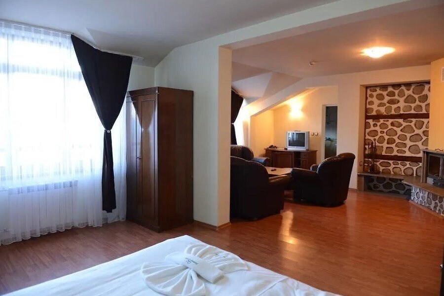 Фото Holiday Group Hotel 3*