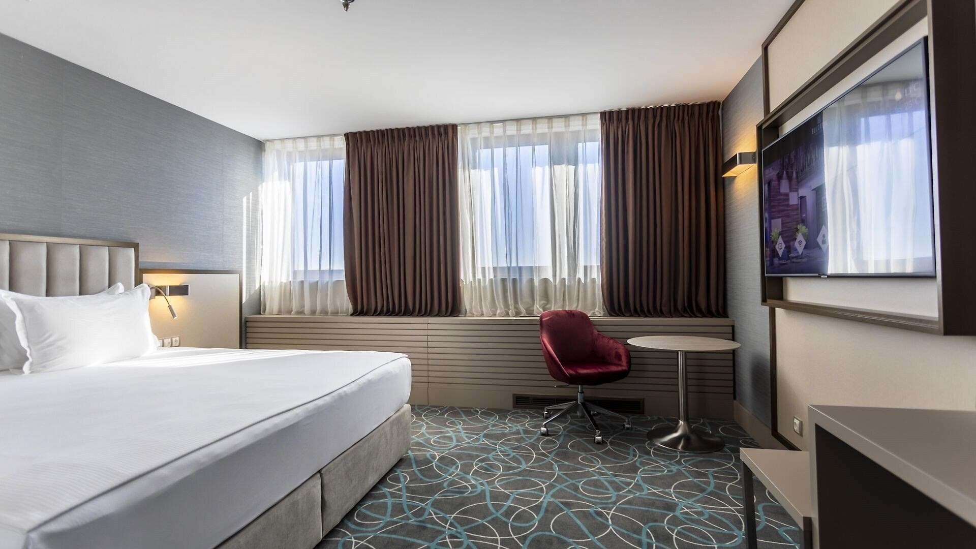 Территория Hotel Bulgaria Burgas (ex. Bulgaria Hotel Burgas, Bulgaria Burgas ) 4*