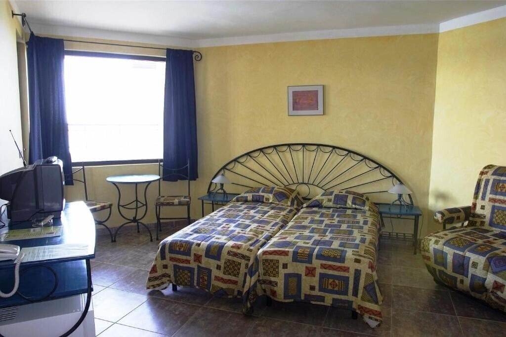 Фото Parnasse 3*